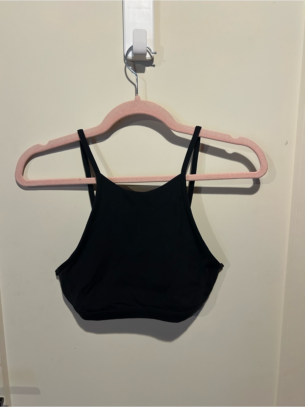 Lululemon twist to reach bra - Picture 3 of 5